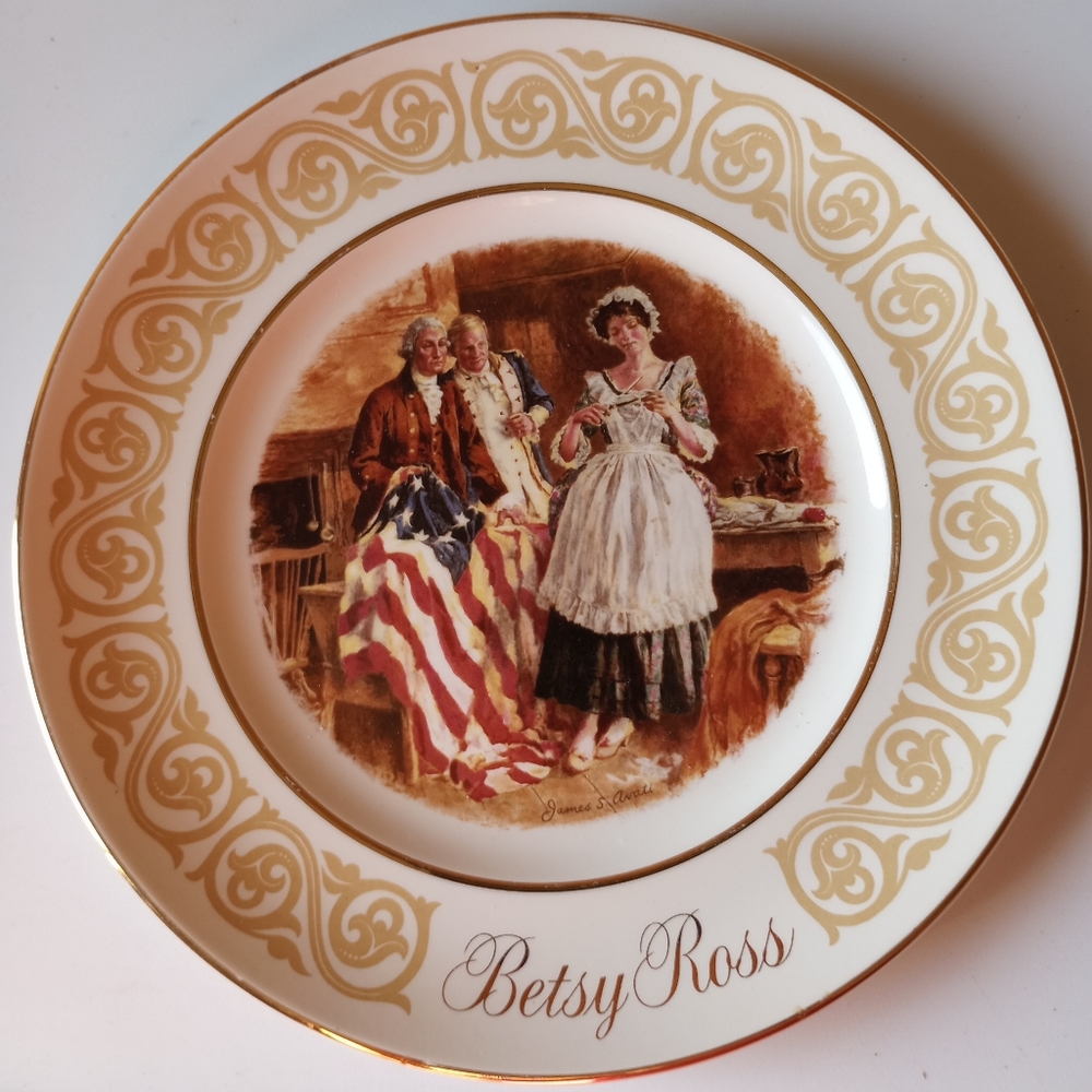 1973 AVON Betsy Ross Collector Plate
